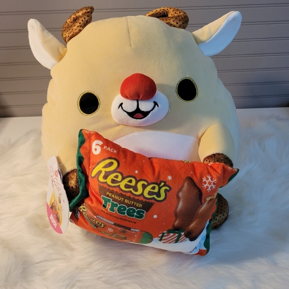 Snackles Zuru Rudi Reese's Peanut Butter Trees Plush Toy